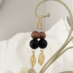 Leaf Dangle Earrings